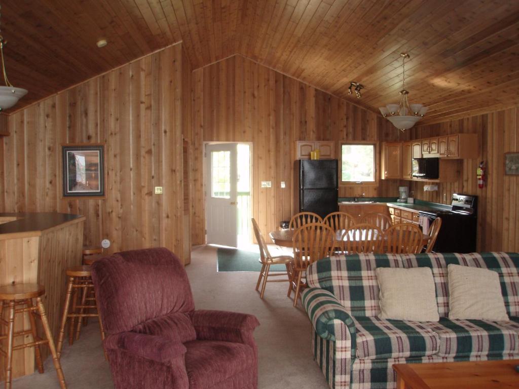 Totem Resorts Sioux Narrows Bilik gambar