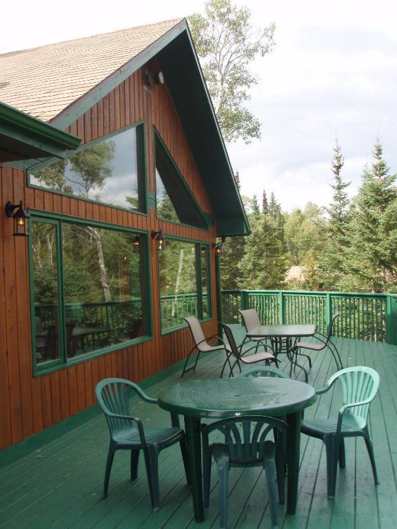 Totem Resorts Sioux Narrows Bilik gambar