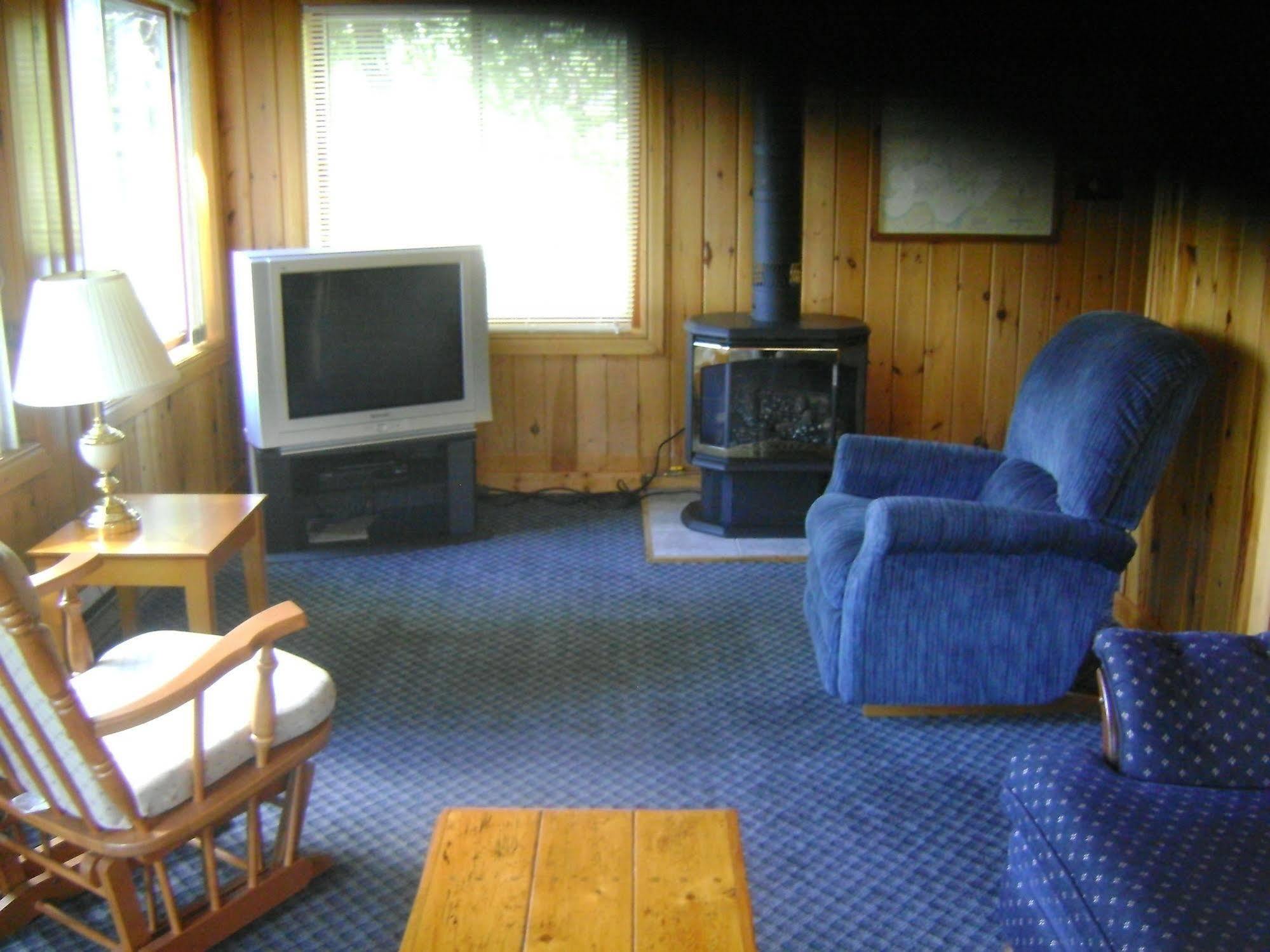 Totem Resorts Sioux Narrows Luaran gambar