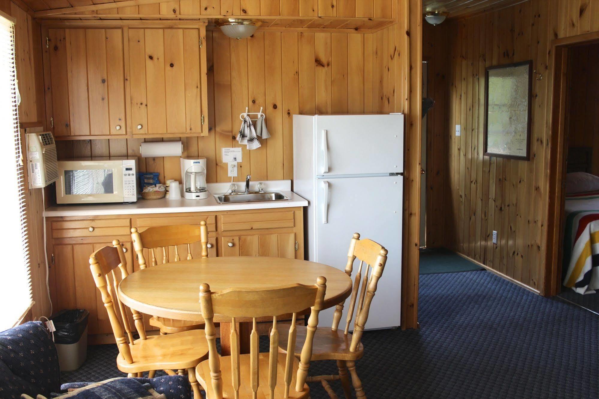 Totem Resorts Sioux Narrows Luaran gambar