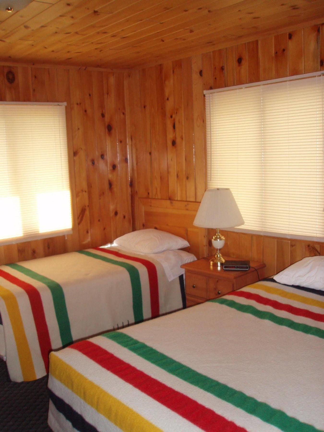 Totem Resorts Sioux Narrows Luaran gambar